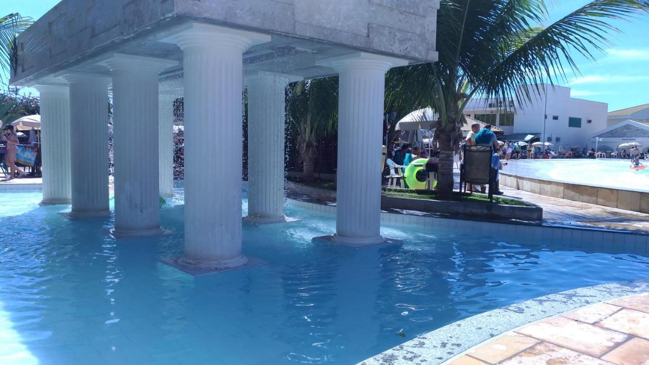 Thermas Lacqua Diroma Com Piscina De Ondas Gratis 24Horas Caldas Novas Exterior photo