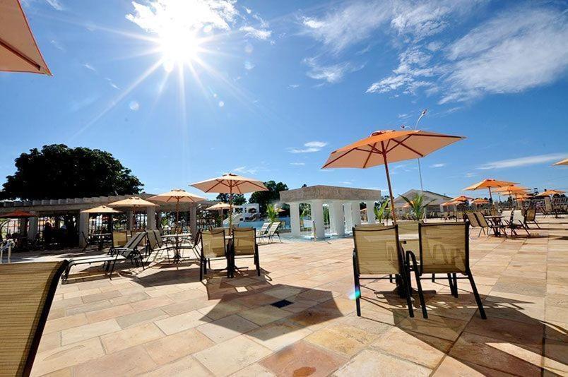 Thermas Lacqua Diroma Com Piscina De Ondas Gratis 24Horas Caldas Novas Exterior photo